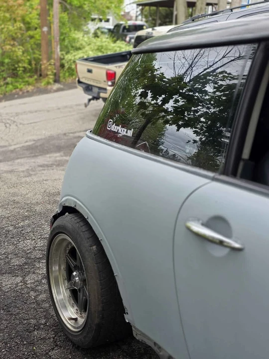 2003 Mini Mini Cooper S 1st Gen - Image 6 of 10
