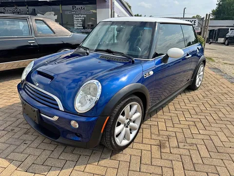 2003 MINI Cooper S Hatchback 2D