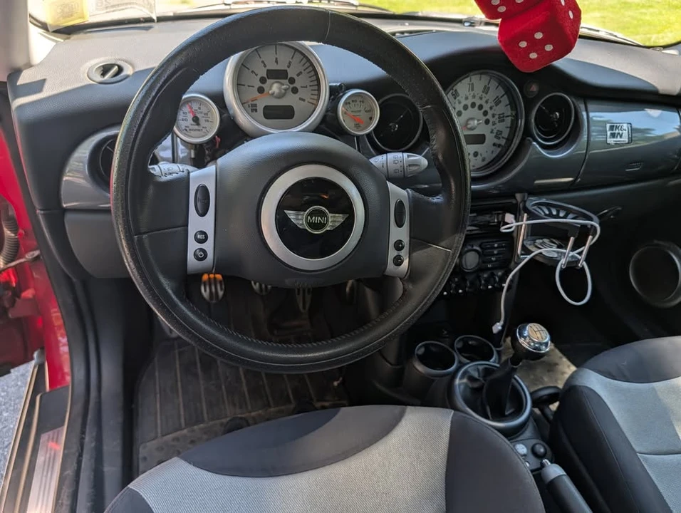 2003 Mini Mini Cooper S 1st Gen - Image 10 of 12