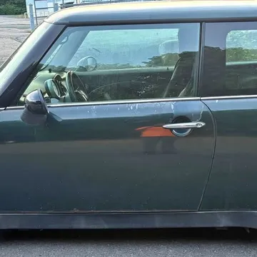 2003 MINI Cooper Coupe 2D