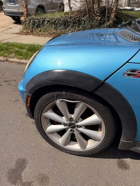 2003 Mini Mini Cooper S 1st Gen - Image 4 of 7