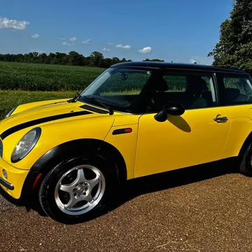 2003 MINI Hardtop 2 Door Cooper Hatchback