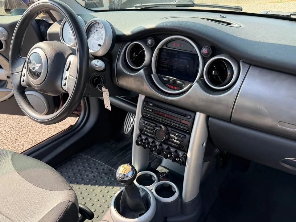2003 Mini Mini Cooper S 1st Gen - Image 18 of 20