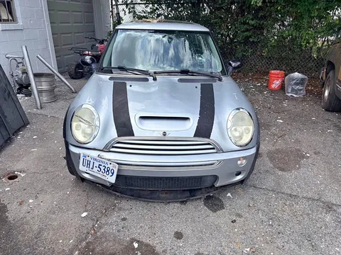 2003 MINI Cooper S Hatchback 2D