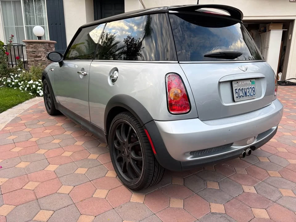 2003 Mini Mini Cooper S 1st Gen - Image 5 of 6