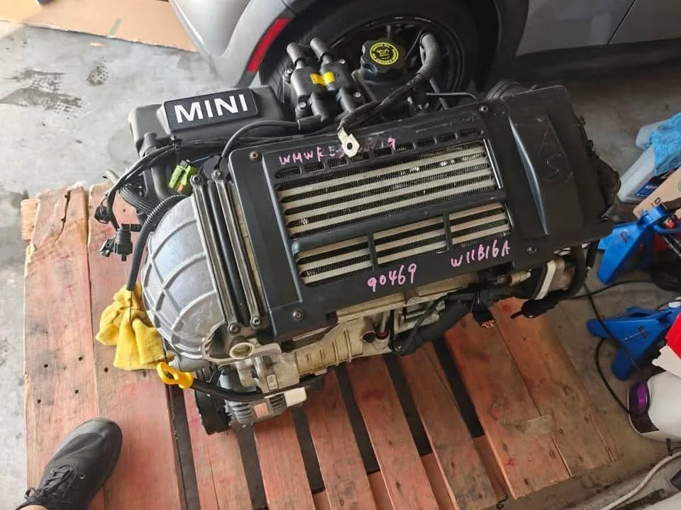 2003 Mini Mini John Cooper Works 1st Gen - Image 4 of 9