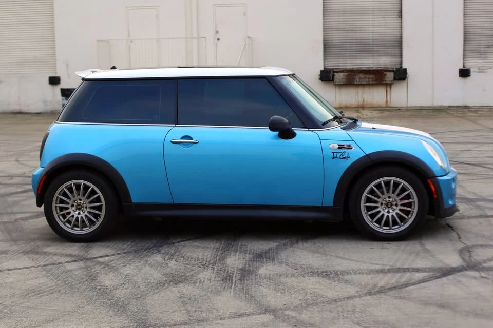 2003 Mini Mini Cooper S 1st Gen - Image 6 of 17