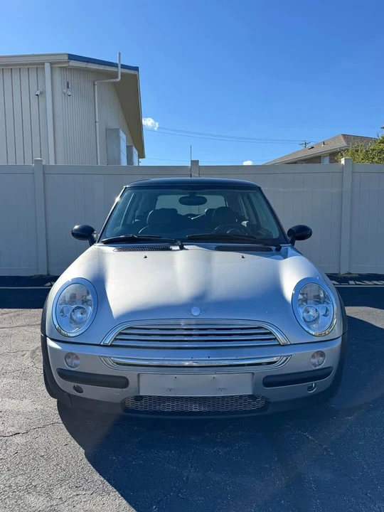 2003 Mini Mini 1st Gen - Image 6 of 10