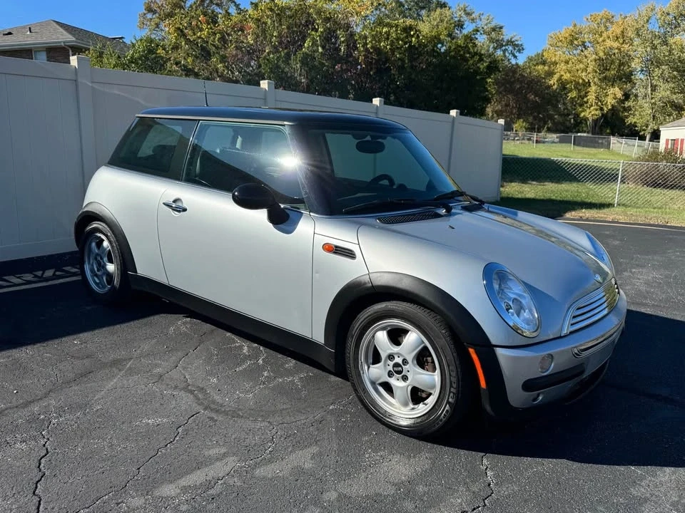 2003 Mini Mini 1st Gen - Image 5 of 10