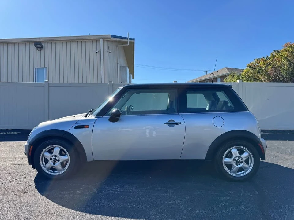 2003 Mini Mini 1st Gen - Image 3 of 10