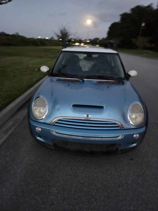 2003 Mini Mini Cooper S 1st Gen - Image 6 of 6