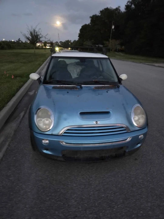 2003 Mini Mini Cooper S 1st Gen - Image 4 of 6