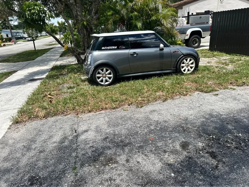 2003 Mini Mini Cooper S 1st Gen - Image 3 of 3