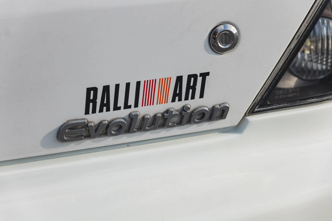 2003 Mitsubishi Lancer Evolution VIII 7th Gen - Image 27 of 31