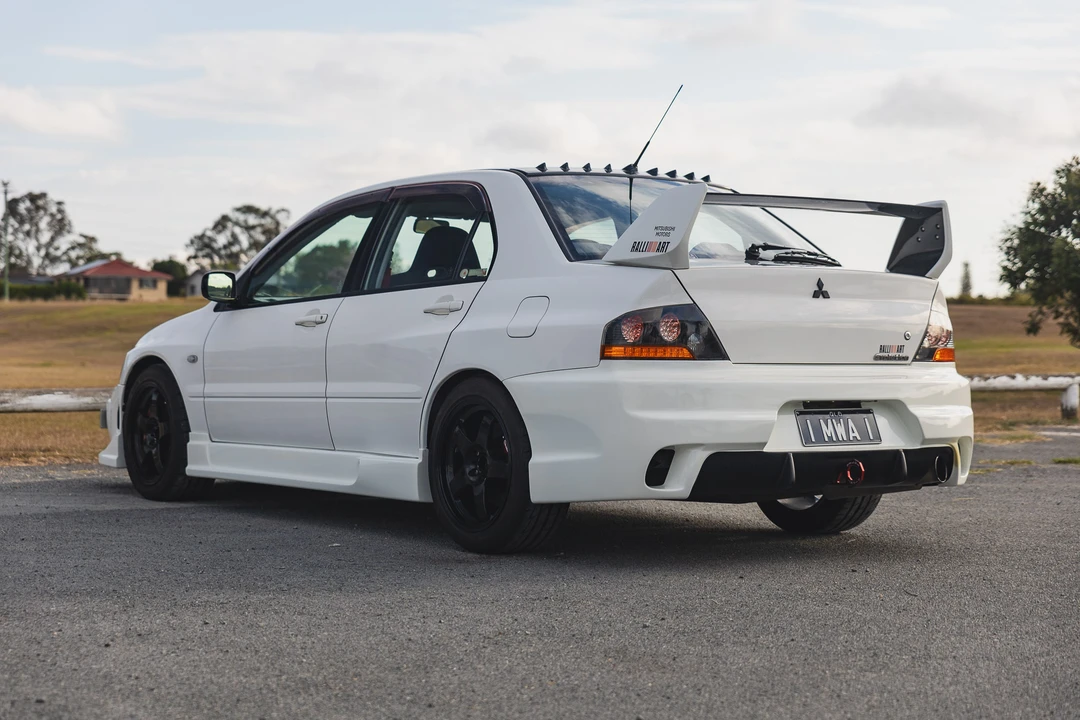 2003 Mitsubishi Lancer Evolution VIII 7th Gen - Image 11 of 31