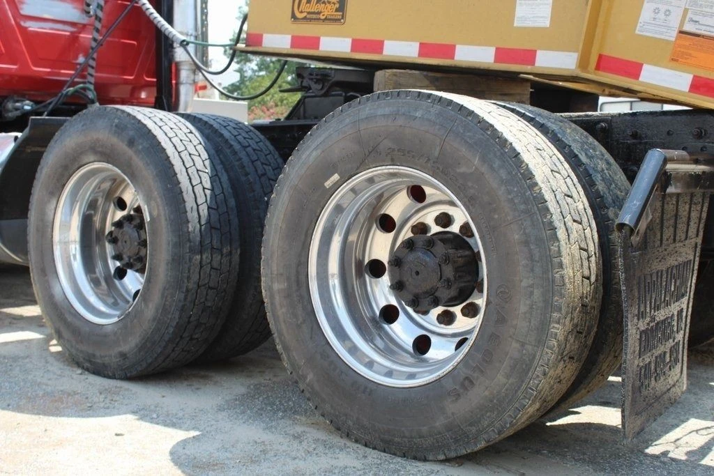 2003 Mack - Image 12 of 12