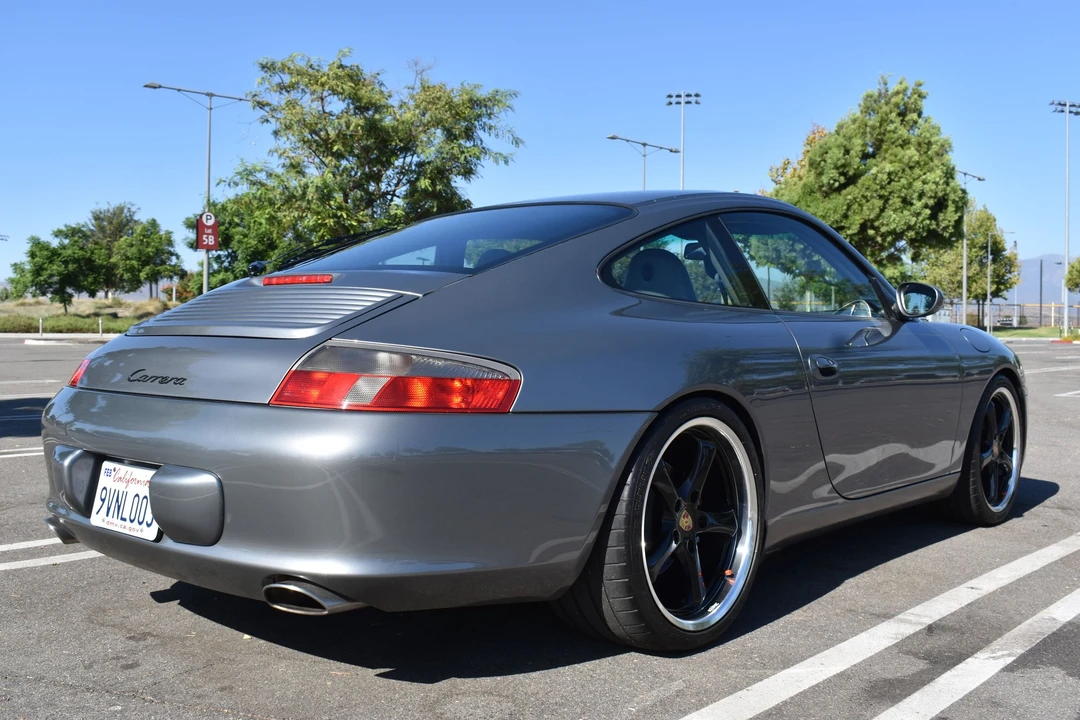 2003 Porsche 996 Carrera - Image 5 of 24