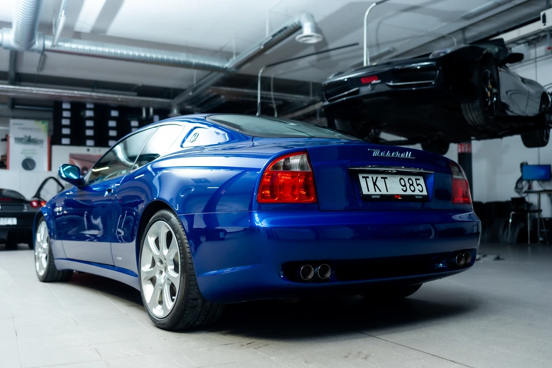 2003 Maserati Coupe - Image 18 of 31