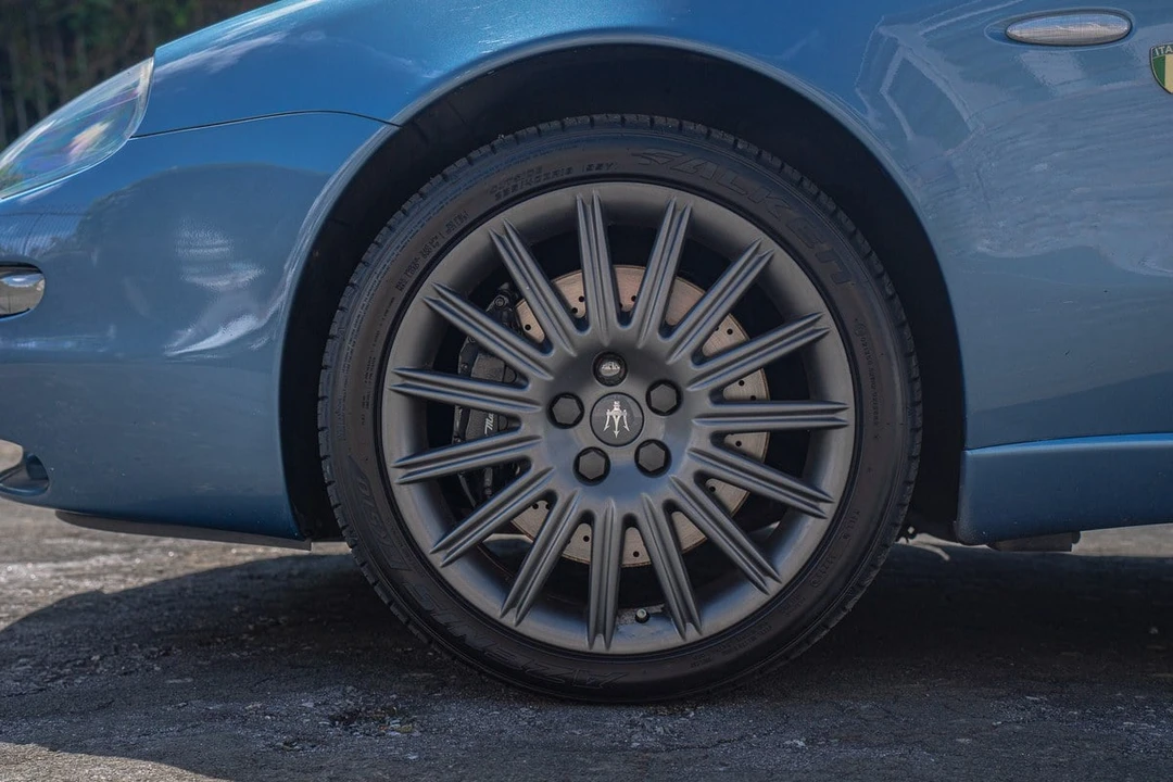 2003 Maserati Coupe - Image 13 of 30