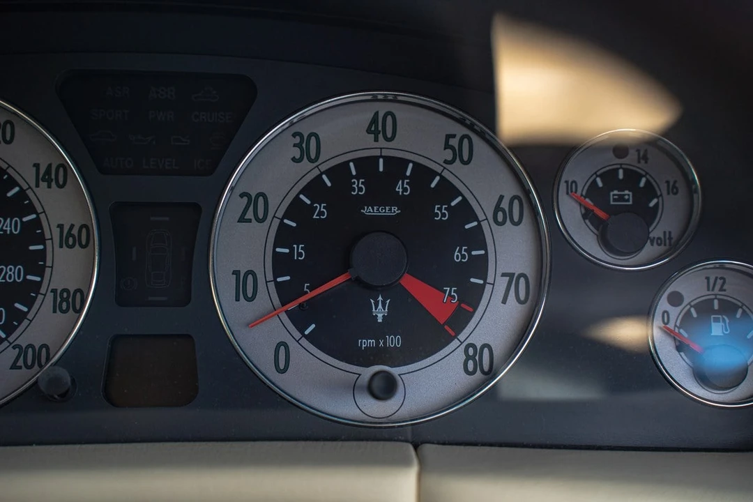 2003 Maserati Coupe - Image 25 of 30