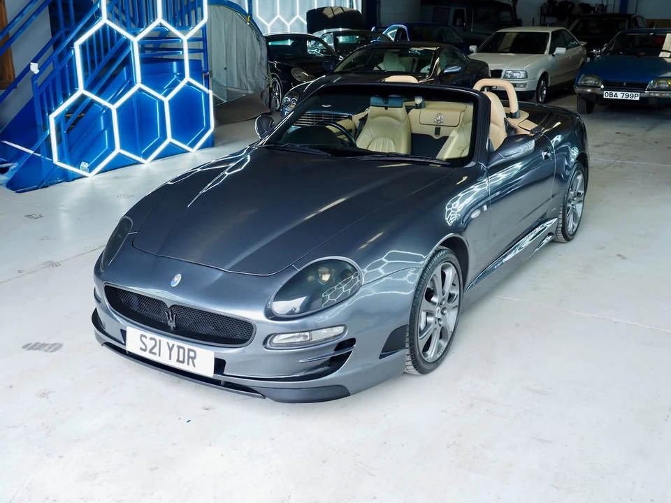 2003 Maserati Spyder - Image 19 of 30