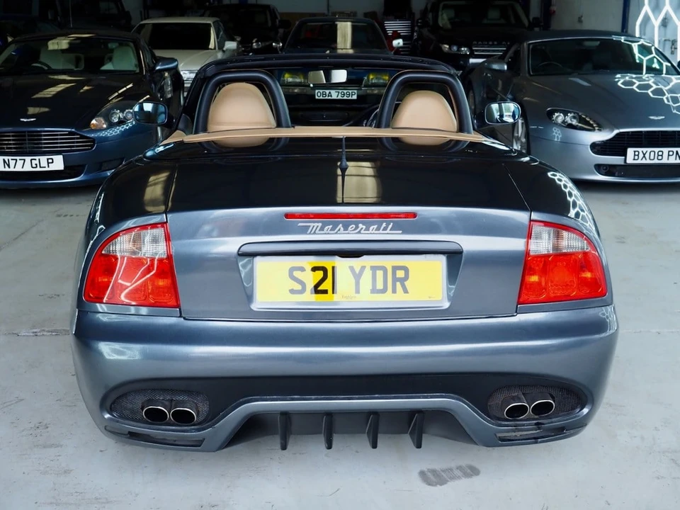 2003 Maserati Spyder - Image 25 of 30