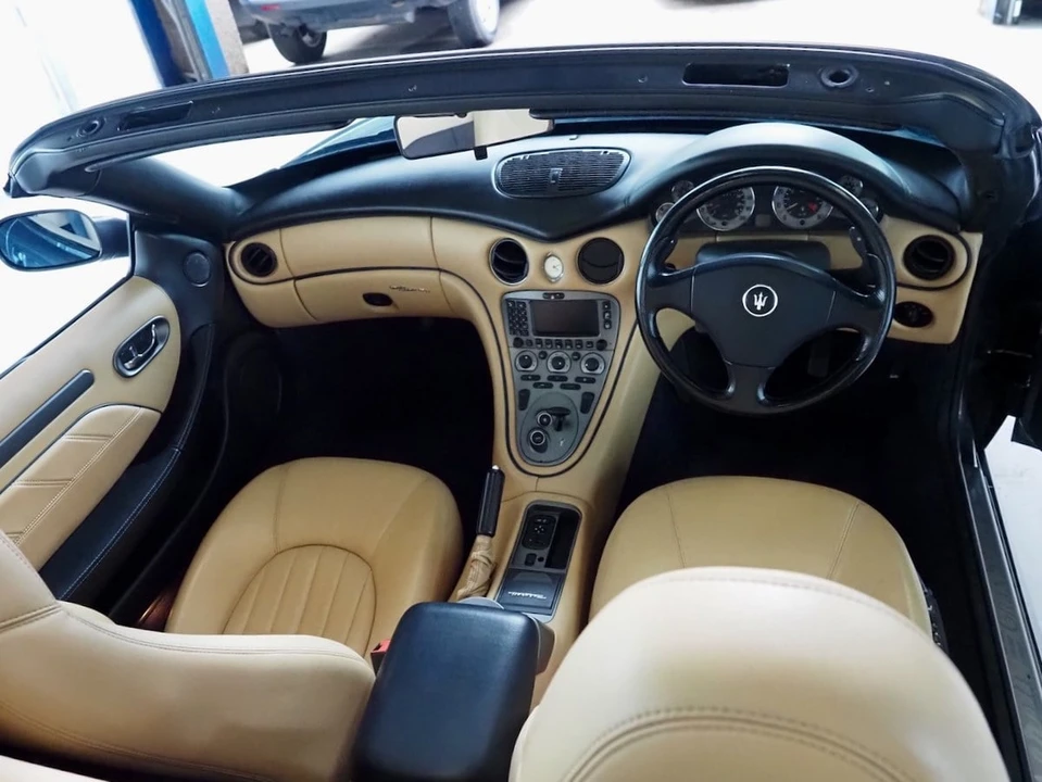 2003 Maserati Spyder - Image 2 of 30