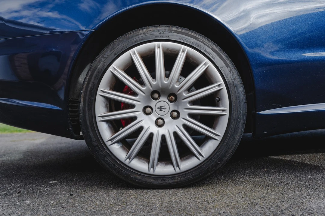 2003 Maserati Coupe - Image 18 of 30