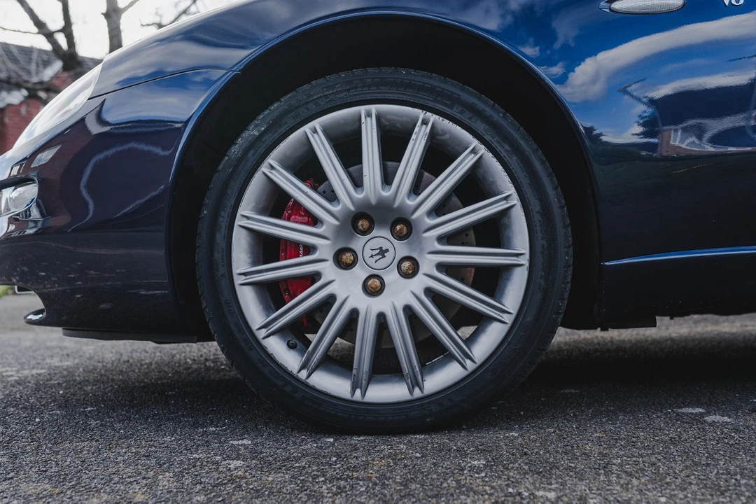 2003 Maserati Coupe - Image 16 of 30