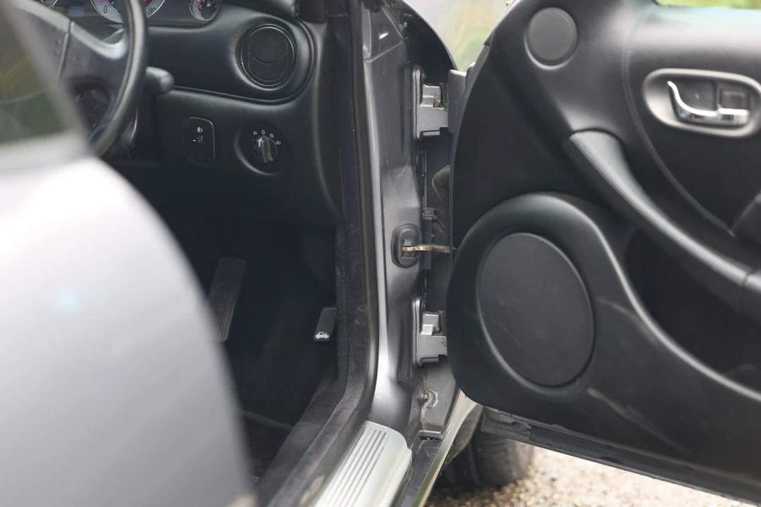 2003 Maserati Coupe - Image 24 of 30