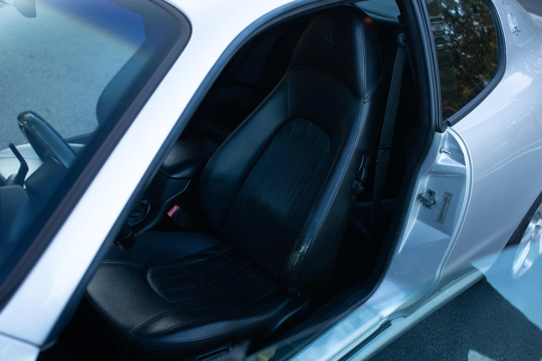 2003 Maserati Coupe - Image 26 of 31