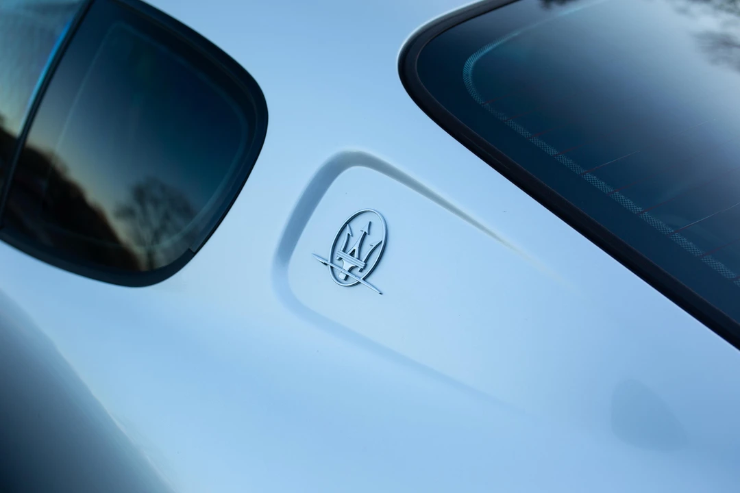 2003 Maserati Coupe - Image 14 of 31