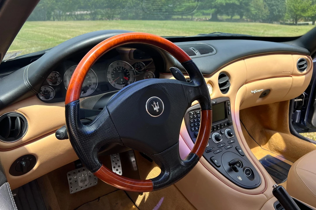 2003 Maserati Coupe - Image 21 of 31