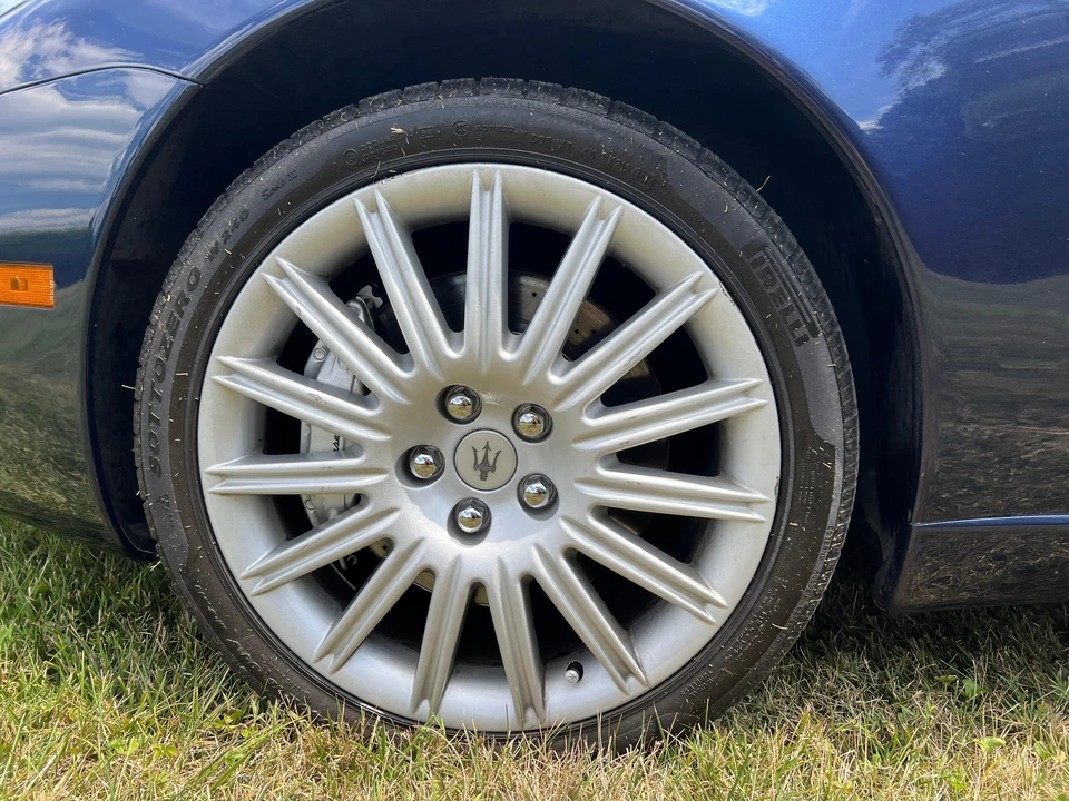 2003 Maserati Coupe - Image 17 of 31
