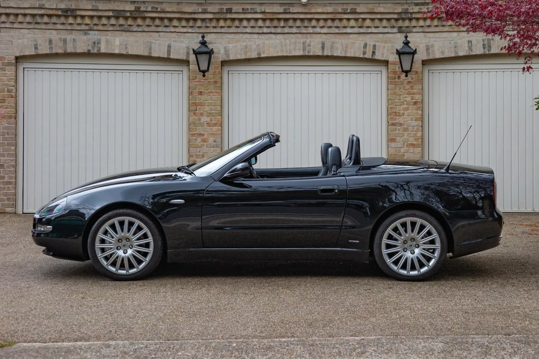 2003 Maserati Spyder - Image 22 of 30