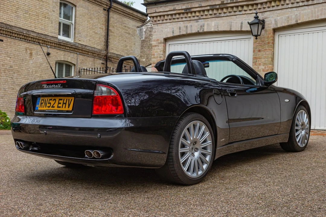2003 Maserati Spyder - Image 29 of 30
