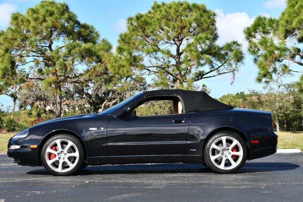 2003 Maserati Spyder - Image 19 of 21