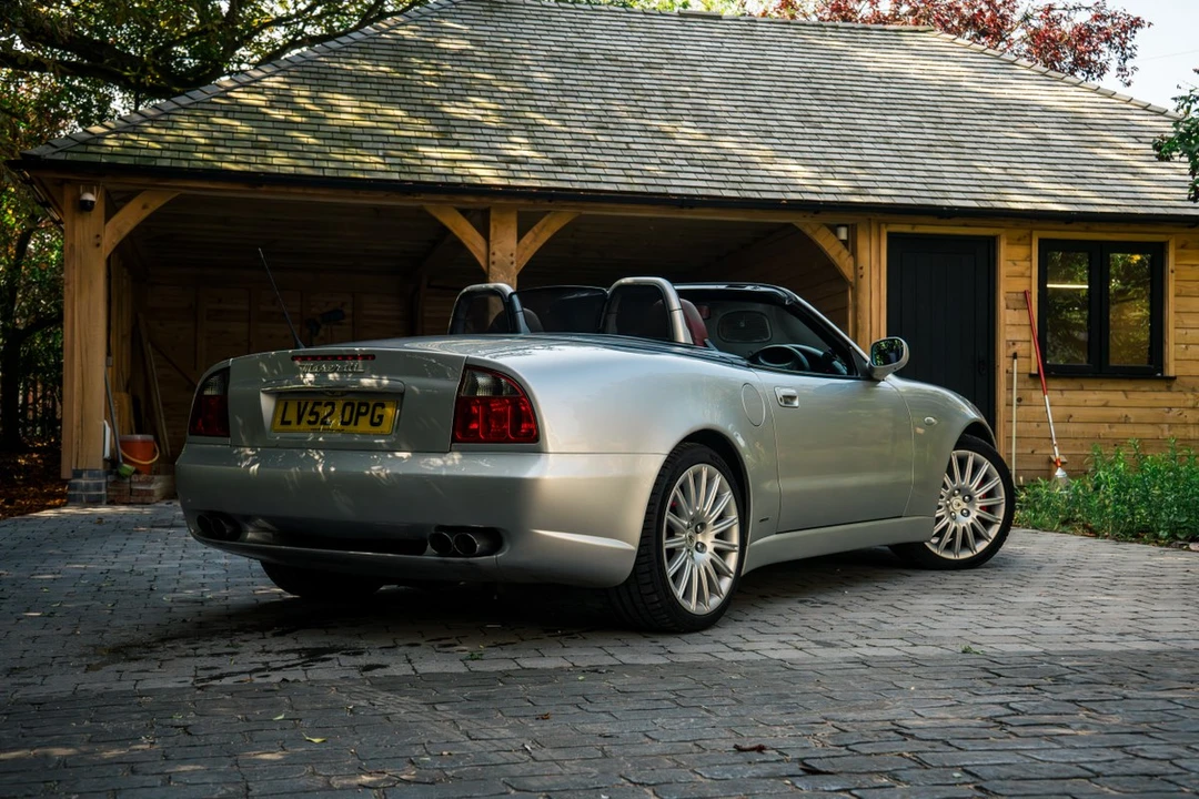 2003 Maserati Spyder - Image 12 of 30