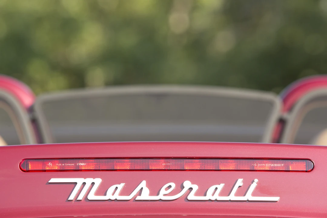2003 Maserati Spyder - Image 26 of 30