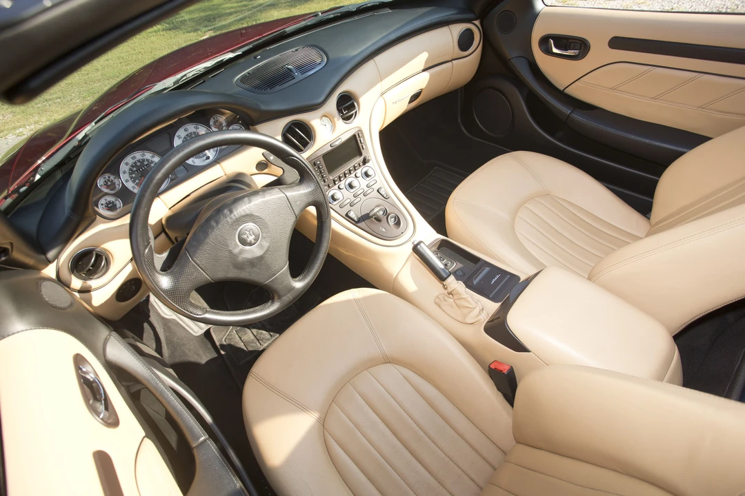 2003 Maserati Spyder - Image 22 of 30