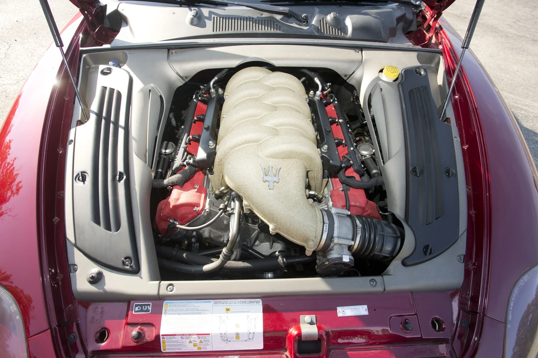 2003 Maserati Spyder - Image 15 of 30