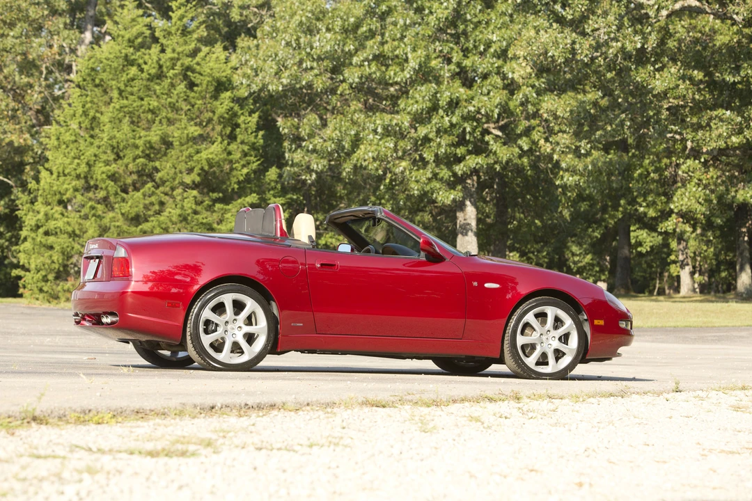 2003 Maserati Spyder - Image 7 of 30