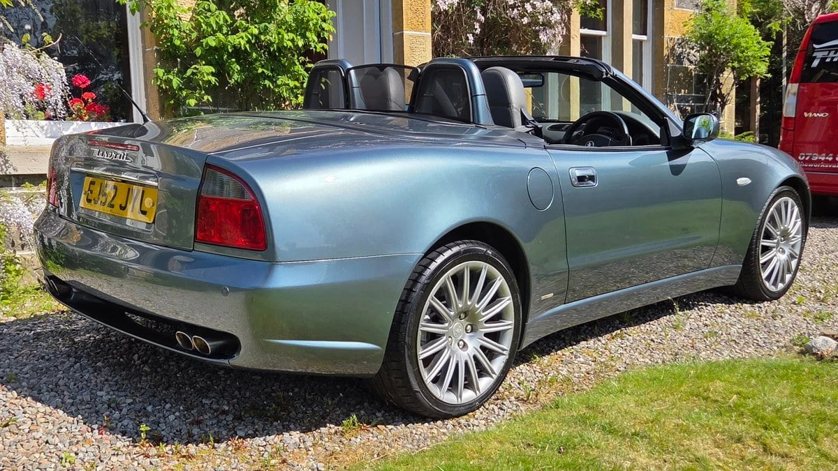 2002 Maserati Spyder - Image 12 of 31