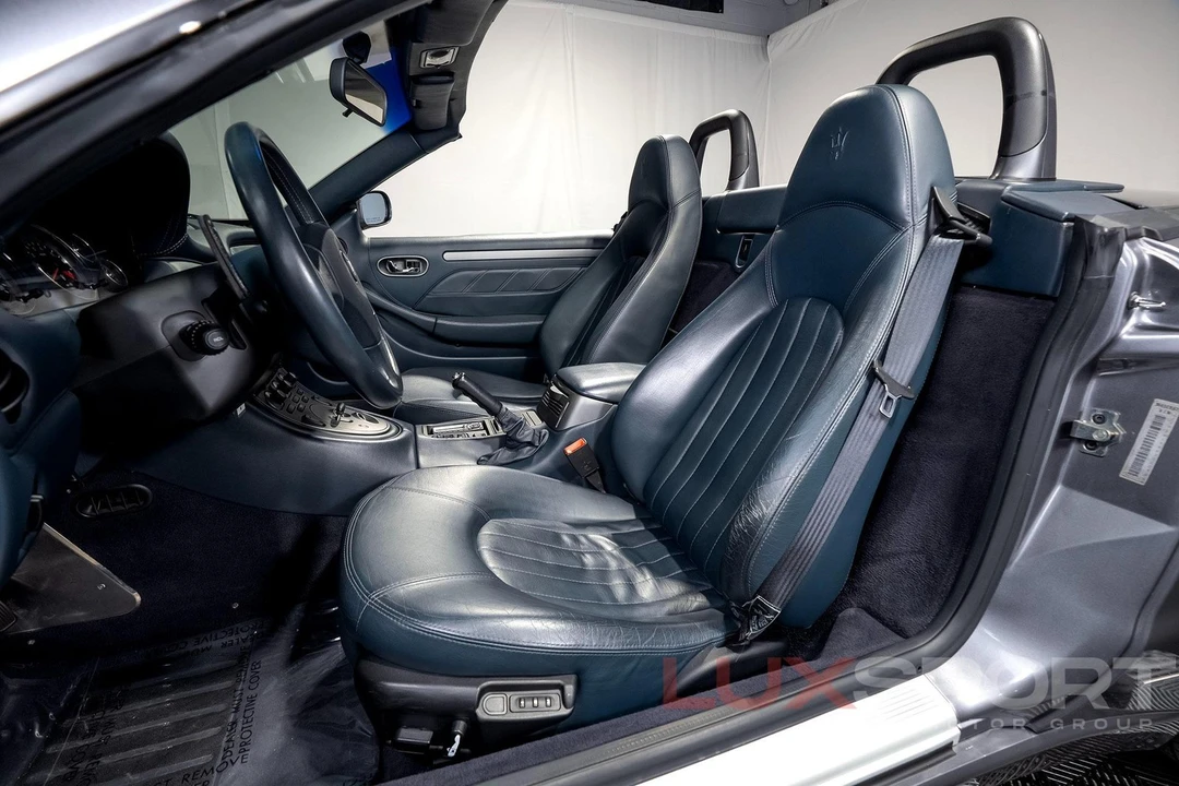 2003 Maserati Spyder - Image 16 of 31