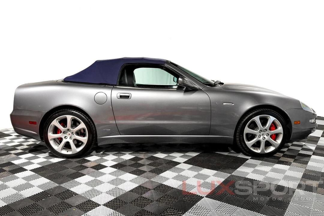 2003 Maserati Spyder - Image 10 of 31