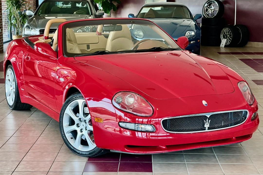 2003 Maserati Spyder - Image 2 of 31