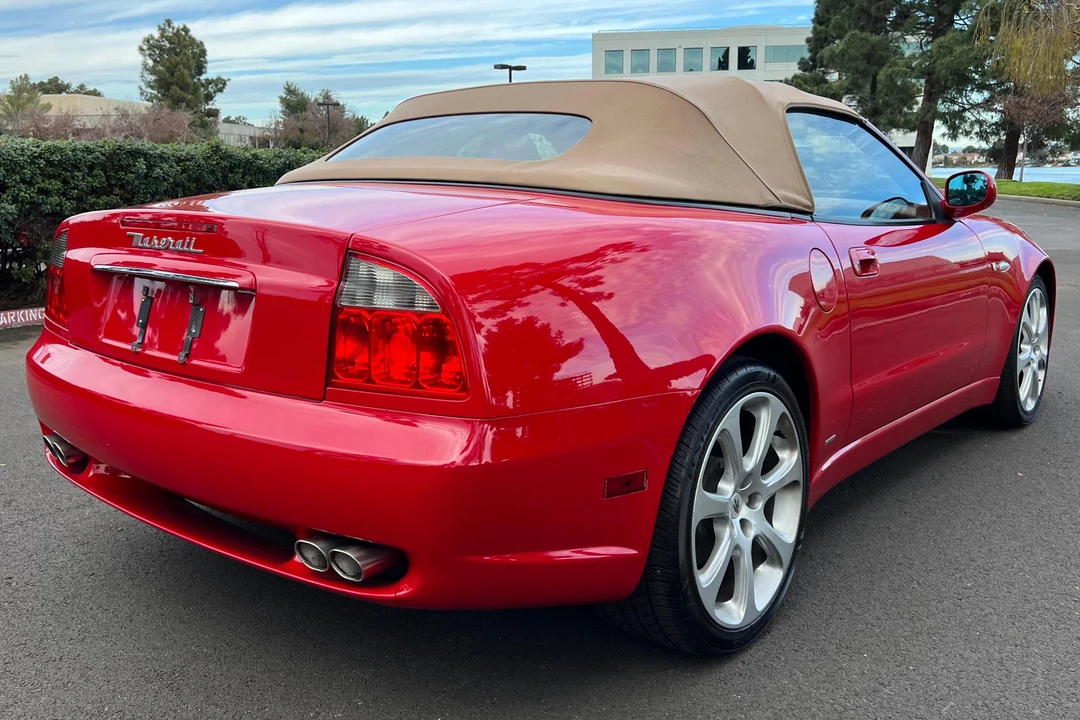 2003 Maserati Spyder - Image 4 of 31