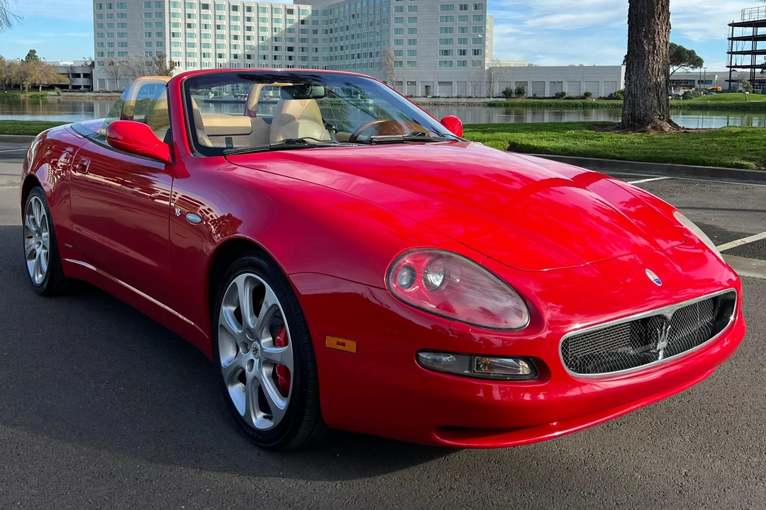 2003 Maserati Spyder - Image 3 of 31