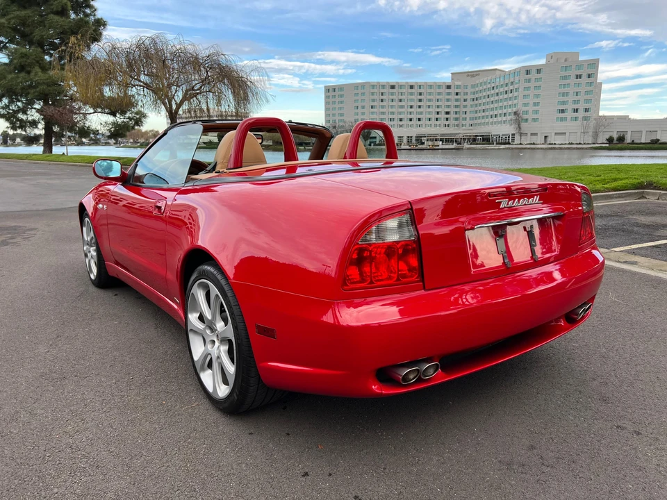 2003 Maserati Spyder - Image 9 of 31
