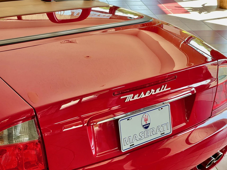 2003 Maserati Spyder - Image 30 of 31